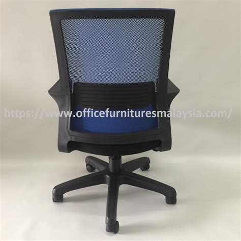 Made in bright pink, blue, purple or green, these simple ergonomic designs. Simple Design Office Budget Low Back Mesh Chair - kerusi ...