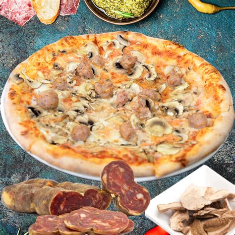 Pizza Salsiccia Funghi Cu Carnati Salsiccia Si Ciuperci Pizzeria Arena