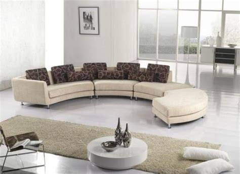 20 Modern Living Room Designs With Stylish Curved Sofas