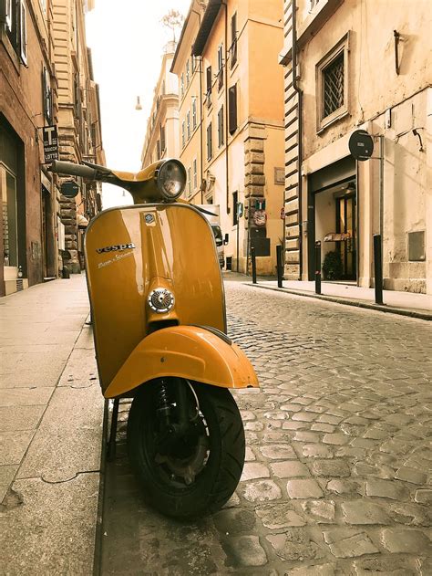 Vespa Wallpaper Iphone - HD Wallpapers