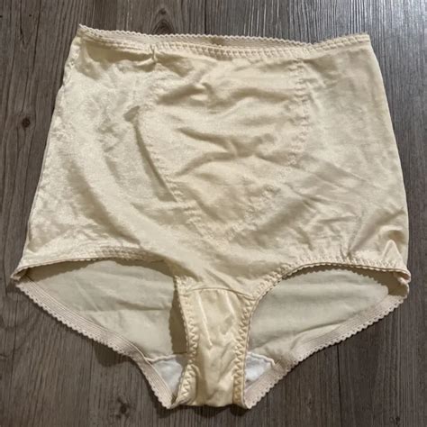 Vintage Bali Panties Brief Shaper Something Else Sissy Beige Size 33 34 Panty 19 95 Picclick
