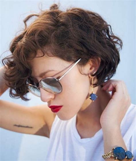 Pixie bob haircut curly hair. 45 HOT SHORT CURLY PIXIE HAIRSTYLES FOR THE UPCOMING ...