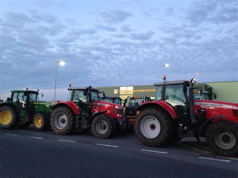 Farmers Step Up Milk Price Fight With Morrisons Tractor Blockade Uk