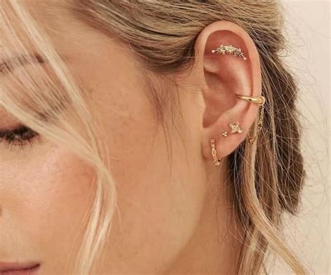 How To Curate The Perfect Ear Stack According To Jewellery Designers