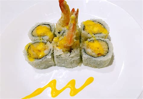 Tempura Shrimp Mango Roll 6pcs 1000 Sushi Islands