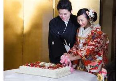 5 Tradisi Pernikahan Unik Di Jepang Halaman All Kompas Com