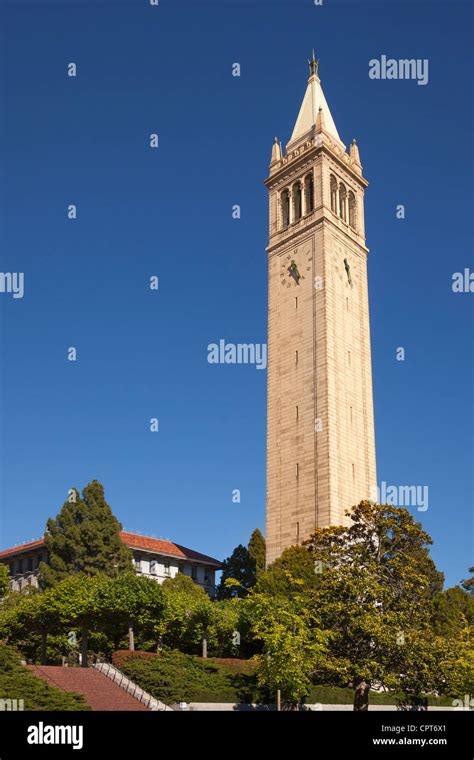 Sather Tower Of Uc Berkeley Hi Res Stock Photography And Images Alamy