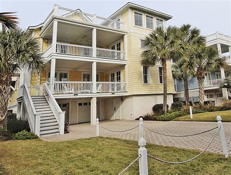 Isle of Palms, SC Travel Guide | Island Realty