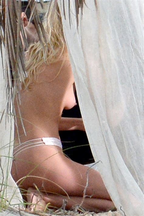 Elsa Hosk Topless At Victoria S Secret Photoshoot In Miami Pics My