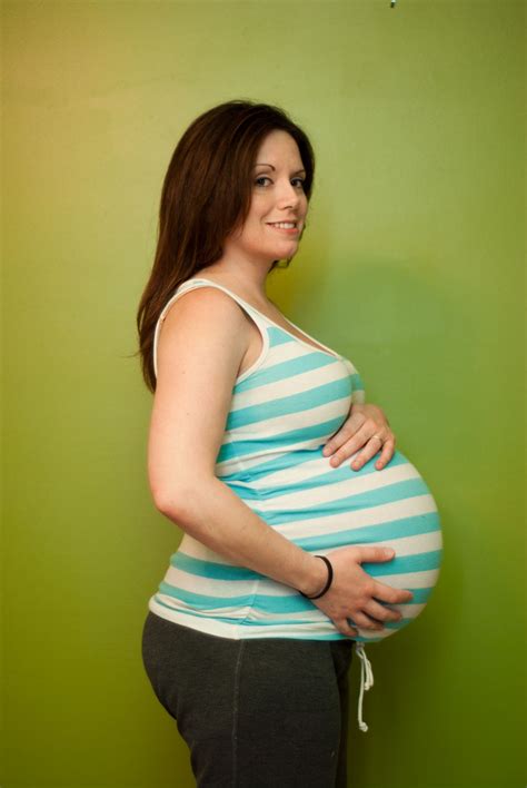 39 weeks pregnant photos belly pregnantbelly