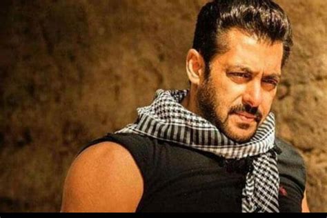 Get all the details on salman khan, watch interviews and videos, and see what else bing knows. Salman khan dad Father salman khan diet - Eid ul Fitr ...