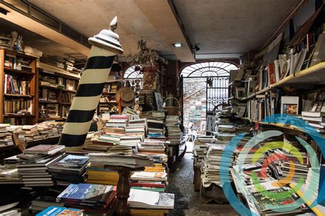 Libreria Acqua Alta An Original Bookstore In Venice Italy