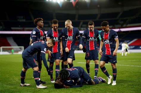 Klasemen liga prancis sepak bola liga prancis ligue 1 dunia bola terupdate hanya disini! Hancurkan Strasbourg 4-0, PSG Kian Dekati Puncak Klasemen ...