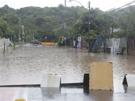 Seca Ou Chuva Uma Em Cada Cinco Cidades Brasileiras Está Em Situação De Emergência Ou