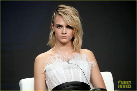 Cara Delevingne Reveals The Age She Lost Her Virginity Talks About