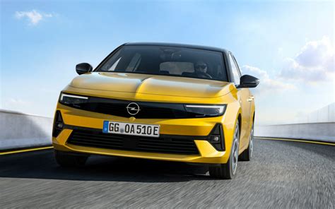 Erstmals auch elektrisch angetrieben, mit klassenführenden technologien und innovationen ausgestattet, definiert er die regeln neu. Opel Astra Hybrid vorgestellt: Bestellbar ab Herbst 2021
