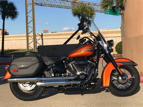 New Harley Davidson Flhcs Softail Heritage Classic