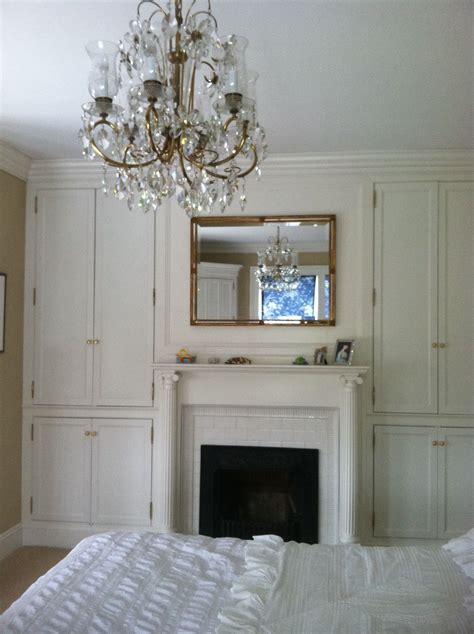 A chandelier is more than a lighting fixture that emits light in the room, it should become a charming decor of your home. Master Bedroom chandelier...hmm... | Master bedroom chandelier