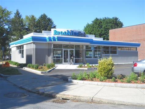 At brookline bank, we provide a full range of financial services to individuals and businesses with outstanding service online, by phone or at any of our convenient branches in greater boston. Deco Moderne Bank - Brookline Bank Arlington Branch ...
