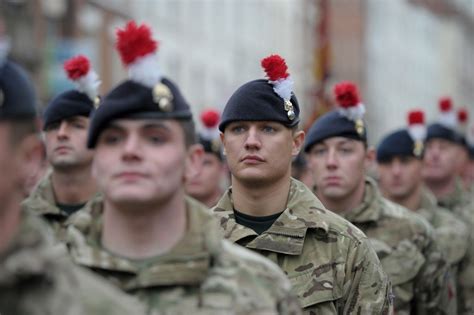 Royal Regiment Of Fusiliers Welcomed Home In Leamington Coventrylive