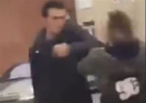 mouthy bully gets knocked out cold with the most perfect punch ever video sick chirpse