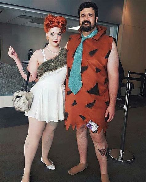 Diy Fred And Wilma Flintstone Halloween Couple Costume Idea Fred