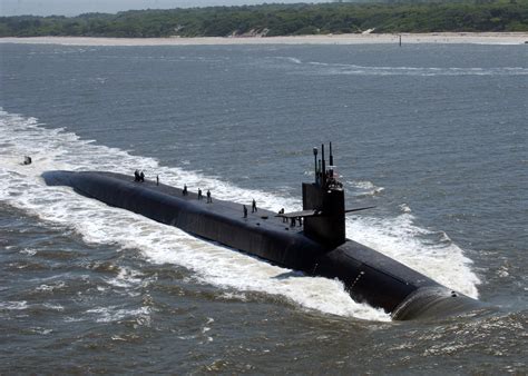 Файл Us Navy 060411 N 1810f 001 The Ohio Class Guided Missile Submarine Uss Florida Ssgn 728