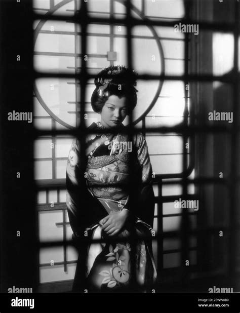 Cary Grant Madame Butterfly 1932 Hi Res Stock Photography And Images