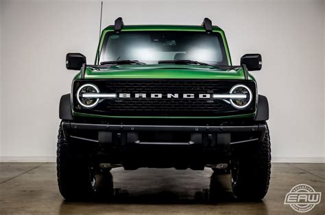 2022 Ford Bronco Wildtrak 8 Miles Eruption Green Metallic Convertible