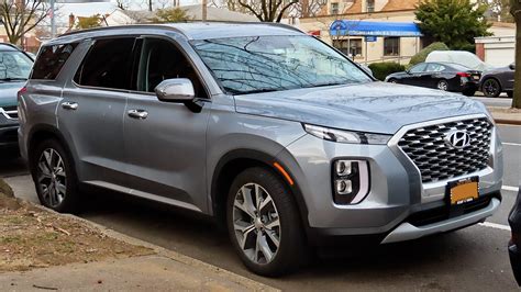 2020 palisade specs (horsepower, torque, engine size, wheelbase), mpg and pricing by trim level. File:2020 Hyundai Palisade SEL, front 3.2.20.jpg ...