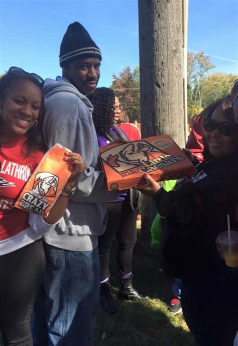 It's 'Pizza, Pizza' As Little Caesars Comes To Westchester | Tarrytown