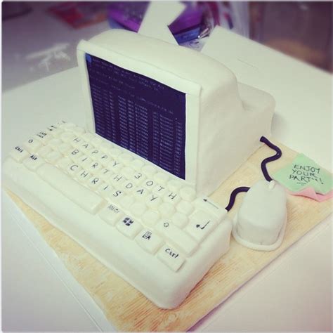 Award winning cake design and creation. 8 best images about Ideas Keyboard cakes on Pinterest ...