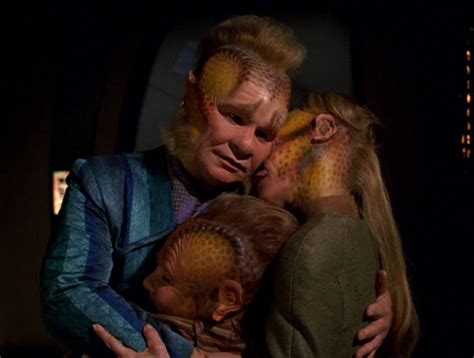 Neelix Dexa And Brax Star Trek Voyager Star Trek Voyager Funny