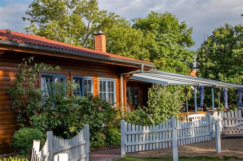 Hausbau in hameln, in einer landschaftlich reizvollen umgebung mit stadtnah gelegenen ihr haus wird von erfahrenen fachleuten aus unserer region in höchster qualität erstellt und die qualität wird. Hameln - Die schönsten Sehenswürdigkeiten und Reisetipps ...