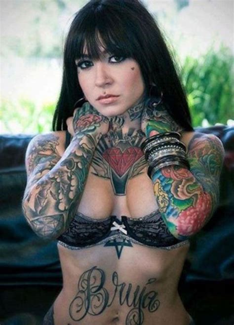 heavily tattooed girl tumblr tattoo pinterest tattoo sexy tattoos and piercings