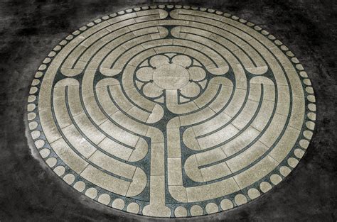 Labyrinth Paverart