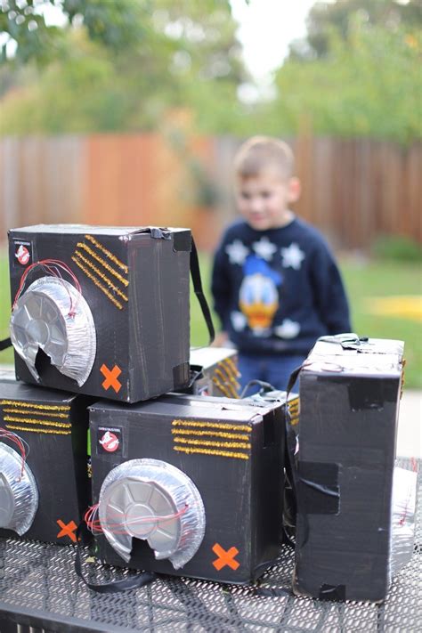 Based off your requests erik goes way too far in building this diy replicate of the new proton pack from the 2016 ghostbusters. Ghostbuster DIY Proton Pack | Ghostbusters cake, Proton pack, Halloween decorations