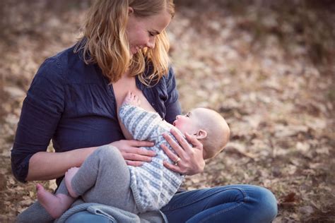 Photographer Captures Beautiful Moments Of Mothers Breastfeeding Their