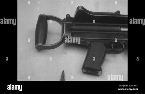 Video Demonstrates The Parts And Assembly Of Lewis Gun 1914 Stock