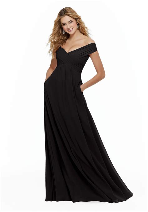 Chiffon Bridesmaid Dress With Classic Off The Shoulder Neckline Style