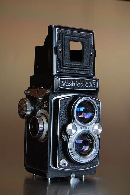 Classic Cameras Yashica 635
