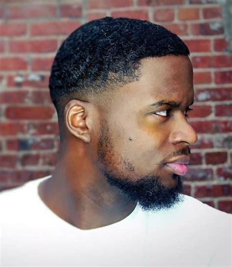 Very often men seek haircut styles that are easy to maintain. 10 Best Wavy Hairstyles for Black Men (2020 Guide) - Cool ...