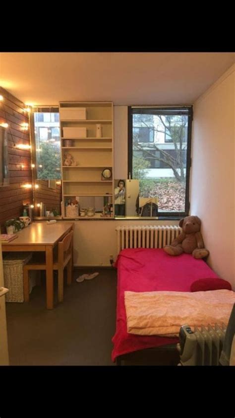 Ein fahrstuhl direkt in die wohnung, zwei bäder, zwei schlafzimmer, sowie einen offenen großzügig gestalteten raum für arbeiten, wohnen. Zimmer im Studentenwohnheim im Wannsee - 1-Zimmer-Wohnung ...
