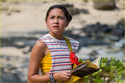 Alex Aiono And Kea Peahu Star In Finding Ohana Trailer Watch Now