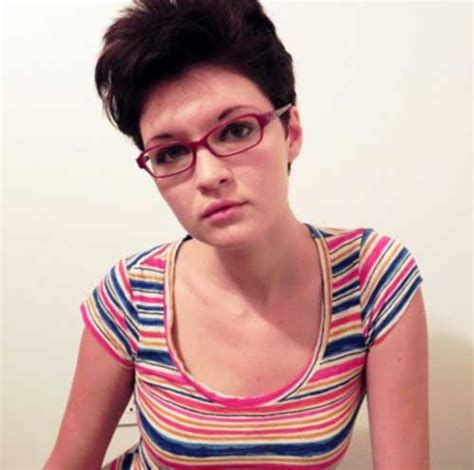 Styling curls can be a tedious task but if it is a pixie haircut then styling is a breeze. 15 Pixie Cuts for Thick Hair | Short Hairstyles 2017 ...