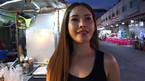 This Is How Ridiculously Easy It Is To Talk To Thai Girls Youtube