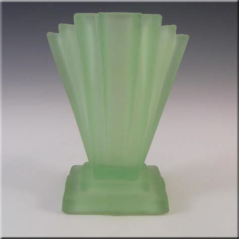 Bagley 6 Vintage Art Deco Green Glass Grantham Vase £6175 In 2019