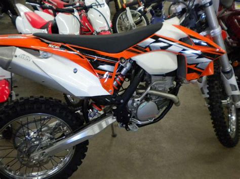 For reference only, please consult your owner's manual to confirm your sizes. 2013 KTM 250 XCF-W Dirt Bike for sale on 2040-motos
