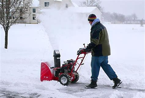 Snow Blowing 6 Tips For Safe Use Mvs Ottawa