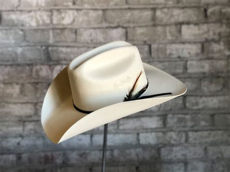 Rockmount Mens White Straw Vented Cowboy Hat Cowboy Hats Cowboy